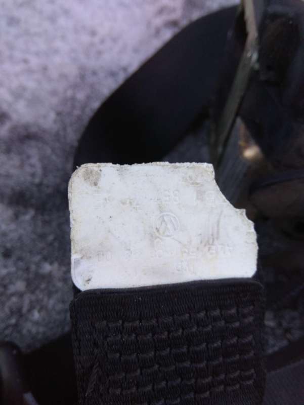 3B1857706E Ремень безопасности передний правый Volkswagen Passat 2002г. | Фото № 2 3B1857706E Ремень безопасности передний правый Volkswagen Passat 2002г. - Фото 2