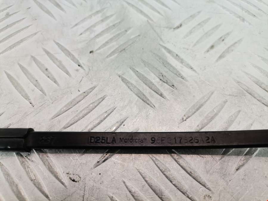 96FG17526A2A Поводок стеклоочистителя передний правый Ford Fiesta 4 (1995-2002) Хетчбэк 5дв. 2001г. | Фото № 6 96FG17526A2A Поводок стеклоочистителя передний правый Ford Fiesta 4 (1995-2002) Хетчбэк 5дв. 2001г. - Фото 6