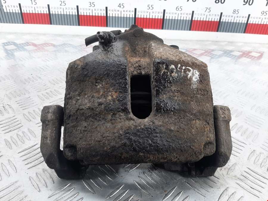 Суппорт передний правый Volkswagen Passat 6 (2005-2010) Универсал 2005г. | Фото № 1 Суппорт передний правый Volkswagen Passat 6 (2005-2010) Универсал 2005г. - Фото 1