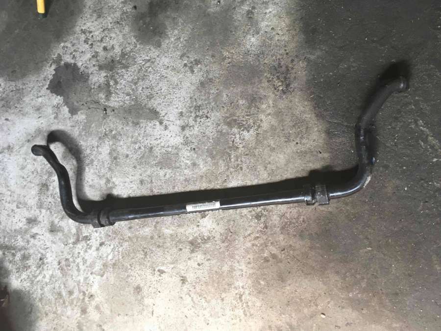 7L0411025D Стабилизатор  Volkswagen Touareg  2005г. | Фото № 1  7L0411025D Стабилизатор  Volkswagen Touareg  2005г. - Фото 1