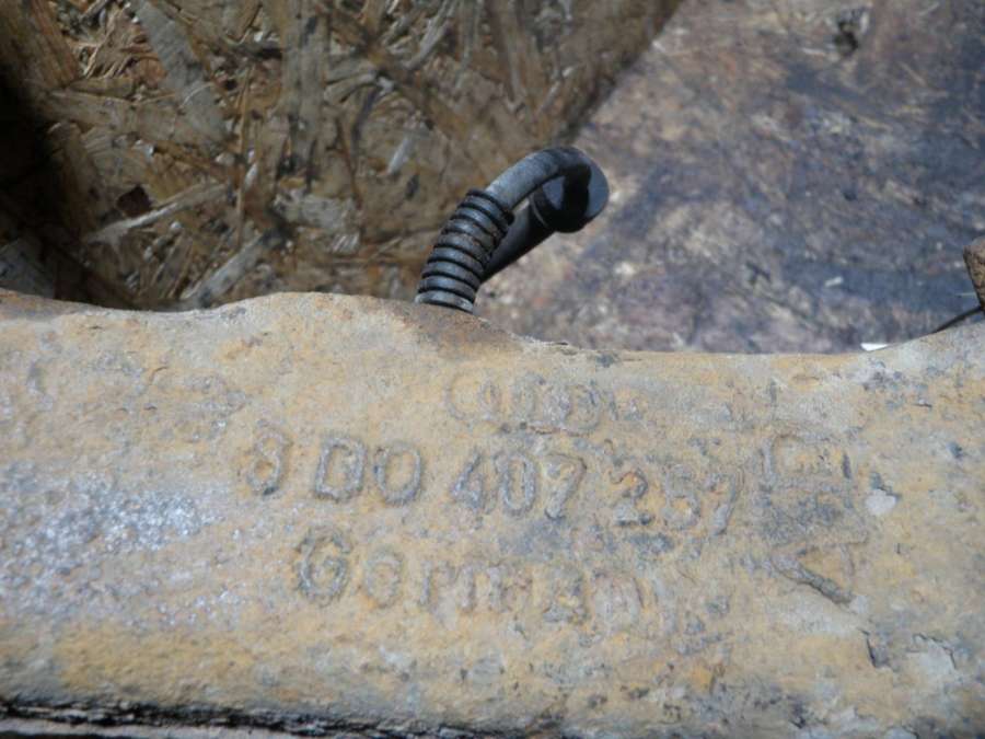 Кулак передний левый Volkswagen Passat 0000г. | Фото № 3 Кулак передний левый Volkswagen Passat 0000г. - Фото 3