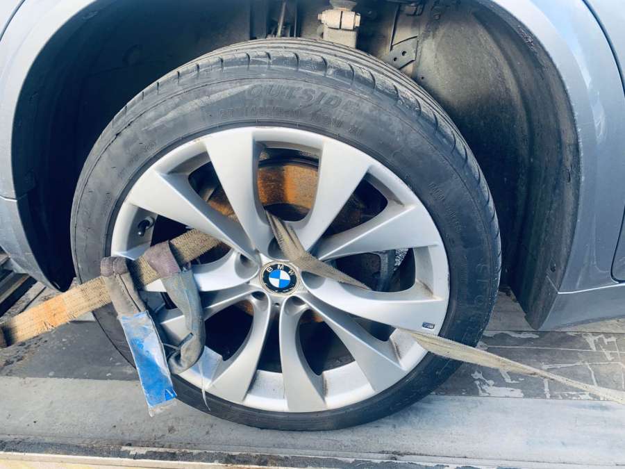 7145950 Шторка (полка) багажника BMW X5 (E70) (2006-2013) Внедорожник 5дв. 2007г. | Фото № 19 7145950 Шторка (полка) багажника BMW X5 (E70) (2006-2013) Внедорожник 5дв. 2007г. - Фото 19