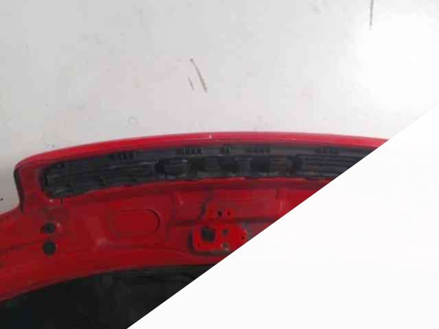 Капот Audi A4 (B5) (1994 - 2000) Универсал 1997г. | Фото № 5 Капот Audi A4 (B5) (1994 - 2000) Универсал 1997г. - Фото 5