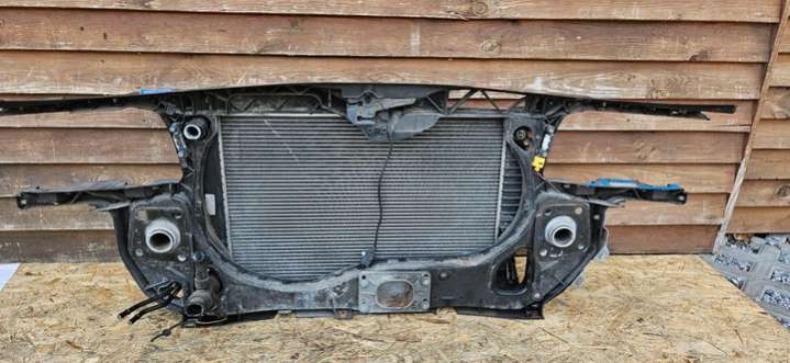 Передняя панель крепления облицовки (телевизор) Audi A4 B6 (2000-2005) 2000г. | Фото № 13 Передняя панель крепления облицовки (телевизор) Audi A4 B6 (2000-2005) 2000г. - Фото 13