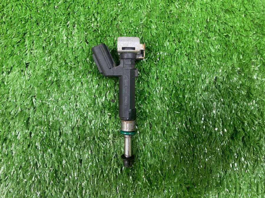 166001KT0A Форсунка топливная  Nissan Juke YF15 F15 2013г. | Фото № 2  166001KT0A Форсунка топливная  Nissan Juke YF15 F15 2013г. - Фото 2