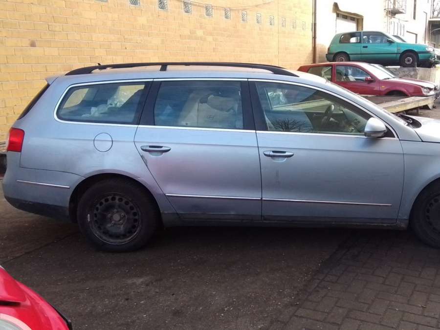 Суппорт передний правый Volkswagen Passat 6 (2005-2010) Универсал 2005г. | Фото № 6 Суппорт передний правый Volkswagen Passat 6 (2005-2010) Универсал 2005г. - Фото 6