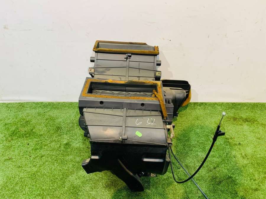 8200176790 Корпус отопителя (печки) Opel Vivaro A 2006г. | Фото № 1 8200176790 Корпус отопителя (печки) Opel Vivaro A 2006г. - Фото 1