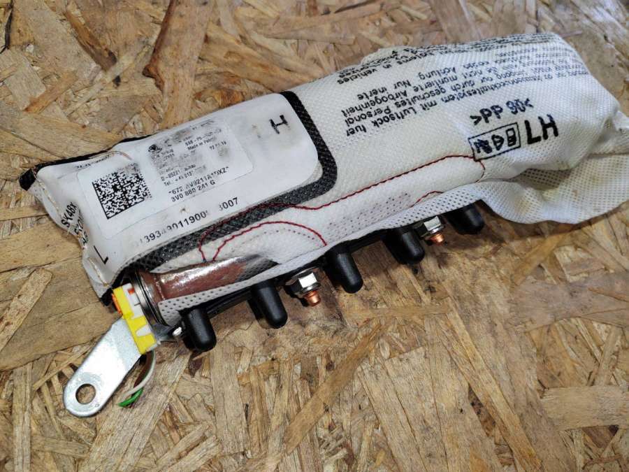 3V0880241G Подушка безопасности сиденья передняя левая  Skoda Skoda Superb 3 2019 0000г. | Фото № 3  3V0880241G Подушка безопасности сиденья передняя левая  Skoda Skoda Superb 3 2019 0000г. - Фото 3