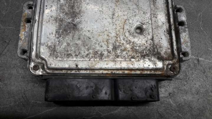0281012549 Блок управления двигателем Opel Zafira B (2005-2010) 2005г. | Фото № 6 0281012549 Блок управления двигателем Opel Zafira B (2005-2010) 2005г. - Фото 6