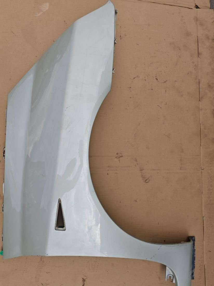 Крыло переднее правое Renault Espace 4 2003г. | Фото № 1 Крыло переднее правое Renault Espace 4 2003г. - Фото 1