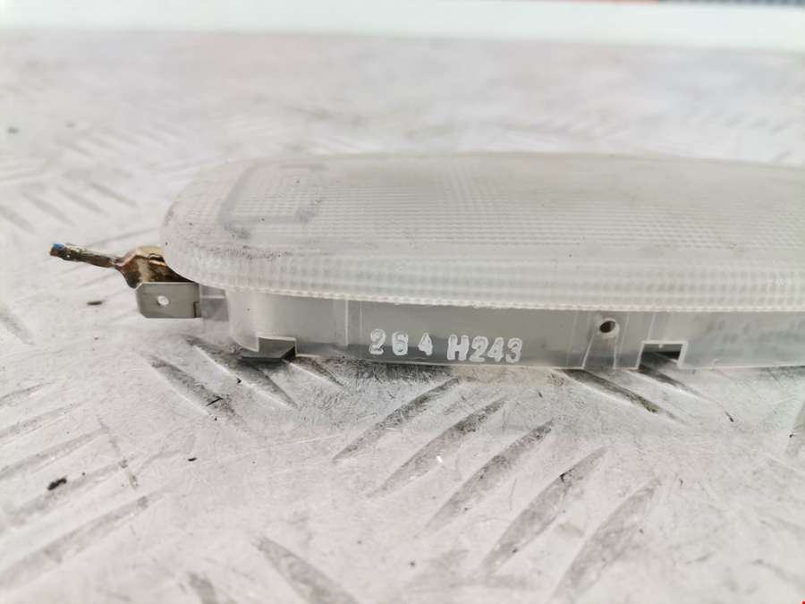 A2028200401 Плафон салонный Mercedes CLK-Class (W209) (2002-2010) Купе 2004г. | Фото № 3 A2028200401 Плафон салонный Mercedes CLK-Class (W209) (2002-2010) Купе 2004г. - Фото 3