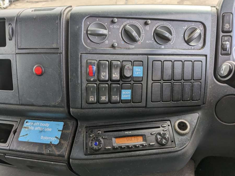 81637306661 Зеркало боковое левое MAN TGM (2005-2020) Грузовой 2012г. | Фото № 19 81637306661 Зеркало боковое левое MAN TGM (2005-2020) Грузовой 2012г. - Фото 19