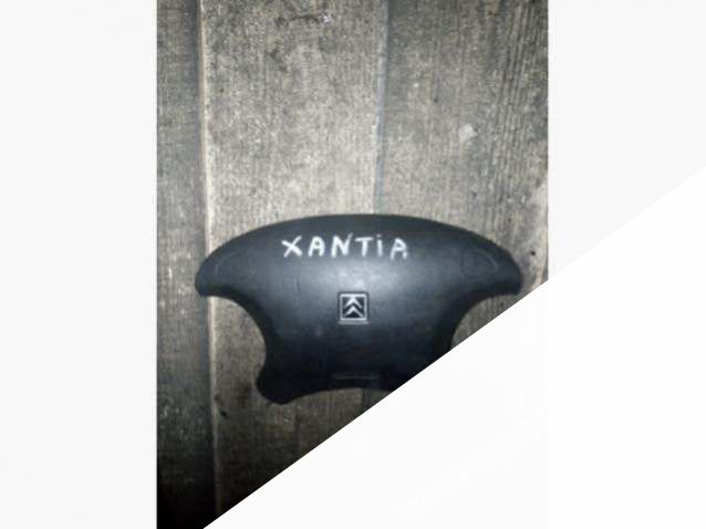 Подушка безопасности водителя Citroen Xantia (1993-2001) 1998г. | Фото № 2 Подушка безопасности водителя Citroen Xantia (1993-2001) 1998г. - Фото 2