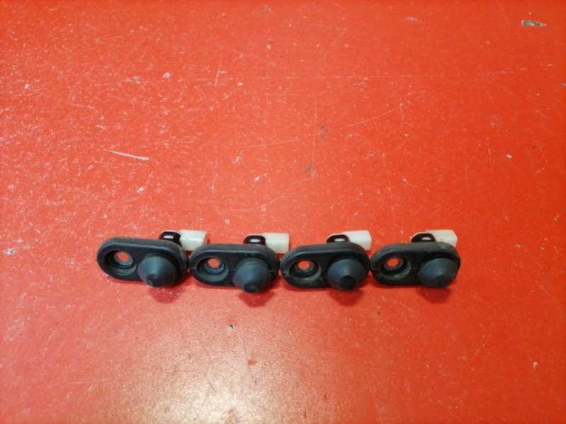 8423133071 Концевик двери  Toyota Corolla Spacio AE111N 1998г. | Фото № 3  8423133071 Концевик двери  Toyota Corolla Spacio AE111N 1998г. - Фото 3