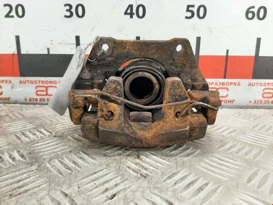 Суппорт задний левый Volvo XC90 1 (2002-2014) Внедорожник 2005г. | Фото № 7 Суппорт задний левый Volvo XC90 1 (2002-2014) Внедорожник 2005г. - Фото 7