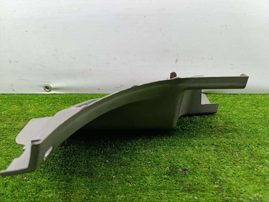 66901BU210 Накладка на порог  Nissan Almera Tino 2000г. | Фото № 4  66901BU210 Накладка на порог  Nissan Almera Tino 2000г. - Фото 4