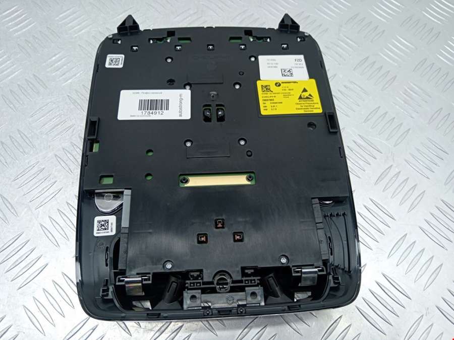 28697803 Плафон салонный BMW X3 (G01/G08) (2017-2023) Внедорожник 5дв. 2018г. | Фото № 3 28697803 Плафон салонный BMW X3 (G01/G08) (2017-2023) Внедорожник 5дв. 2018г. - Фото 3