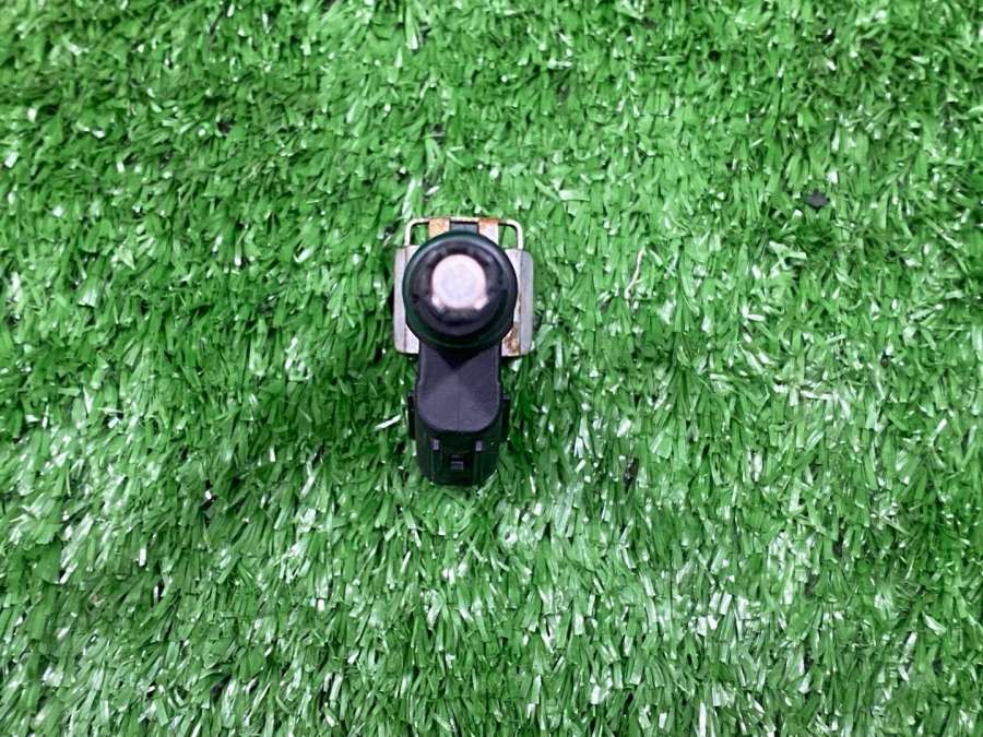 166001KT0A Форсунка топливная  Nissan Juke YF15 F15 2013г. | Фото № 3  166001KT0A Форсунка топливная  Nissan Juke YF15 F15 2013г. - Фото 3