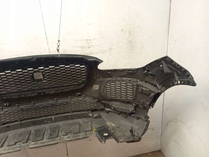 Бампер передний Jaguar E-Pace 1 поколение (2017-2024) 2017г. | Фото № 7 Бампер передний Jaguar E-Pace 1 поколение (2017-2024) 2017г. - Фото 7