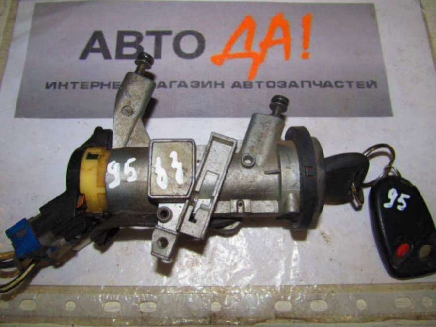 Замок зажигания Mitsubishi Space Star 2001г. | Фото № 1 Замок зажигания Mitsubishi Space Star 2001г. - Фото 1