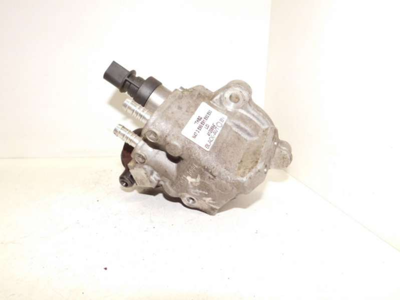 7.7978741351858E+24 ТНВД BMW 3 седан 2009г. | Фото № 1 7.7978741351858E+24 ТНВД BMW 3 седан 2009г. - Фото 1