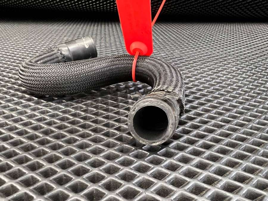 C2Z143399X236W633AC Впускной патрубок Jaguar XF X250 CC9 2011г. | Фото № 5 C2Z143399X236W633AC Впускной патрубок Jaguar XF X250 CC9 2011г. - Фото 5