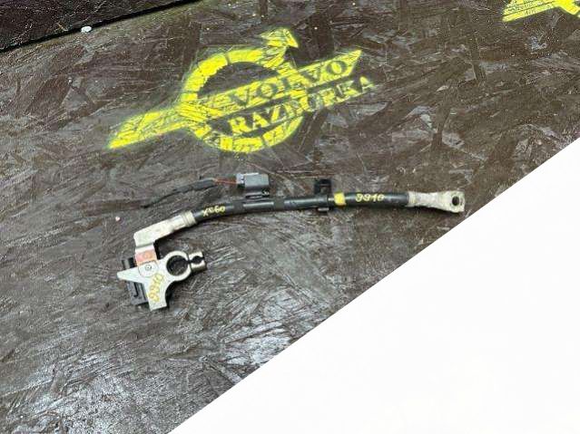 31407114 Клемма аккумулятора минус Volvo S80 T5 2015г. | Фото № 1 31407114 Клемма аккумулятора минус Volvo S80 T5 2015г. - Фото 1