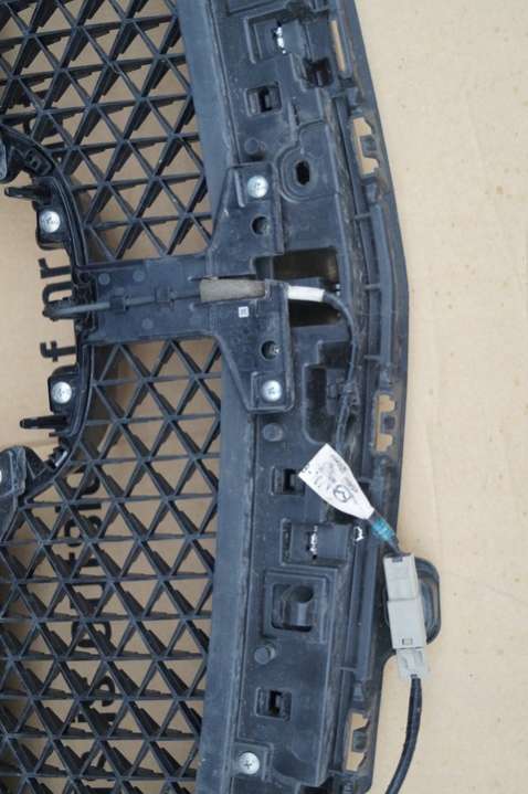 KB8B-50712 Решетка радиатора Mazda 2 поколение (007-010) 2007г. | Фото № 11 KB8B-50712 Решетка радиатора Mazda 2 поколение (007-010) 2007г. - Фото 11