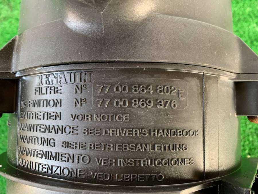 7700864802 Корпус воздушного фильтра  Renault Megane 1996г. | Фото № 8  7700864802 Корпус воздушного фильтра  Renault Megane 1996г. - Фото 8