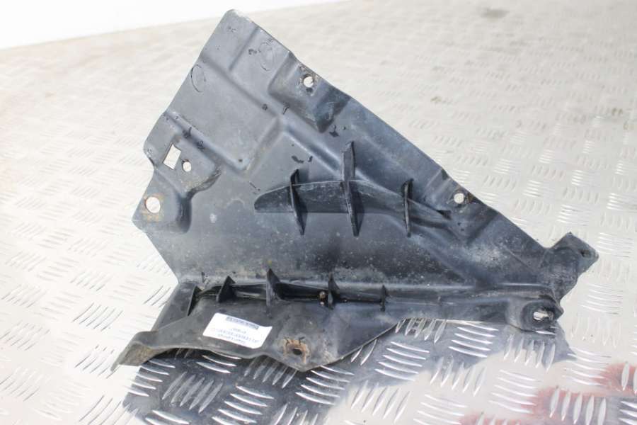 7159189 Защита днища BMW 3 универсал 2010г. | Фото № 1 7159189 Защита днища BMW 3 универсал 2010г. - Фото 1