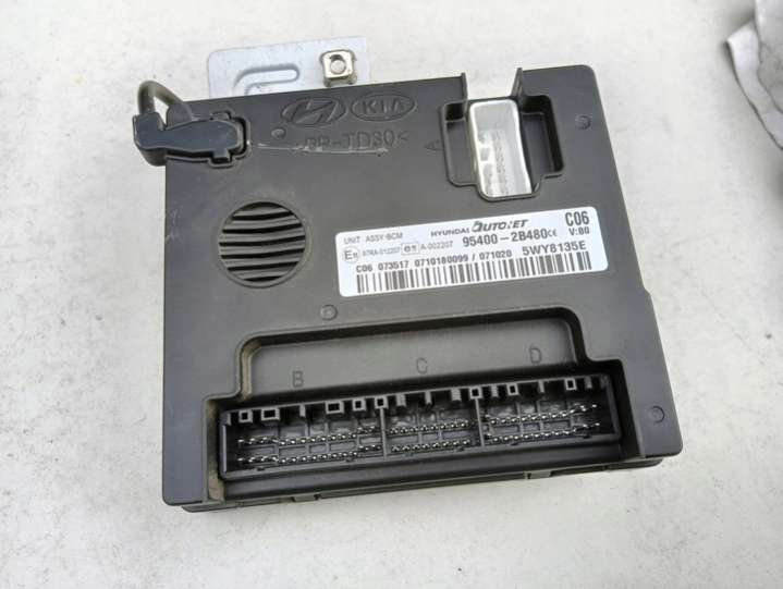 95400-2B480 2006-09 Блок предохранителей Hyundai Santa Fe 2 поколение (2005-2010) 2005г. | Фото № 1 95400-2B480 2006-09 Блок предохранителей Hyundai Santa Fe 2 поколение (2005-2010) 2005г. - Фото 1