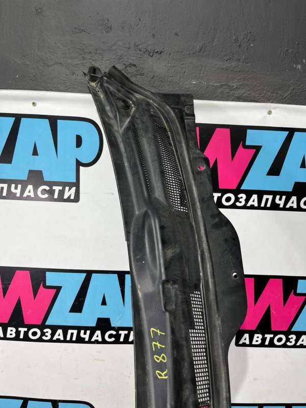 68299452AB Дождевик  RAM 1500 2019г. | Фото № 5  68299452AB Дождевик  RAM 1500 2019г. - Фото 5