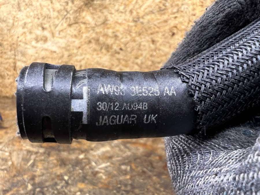 C2D3593AW933E525AA Шланг гидроусилителя Jaguar XJ X351 X351 2013г. | Фото № 5 C2D3593AW933E525AA Шланг гидроусилителя Jaguar XJ X351 X351 2013г. - Фото 5