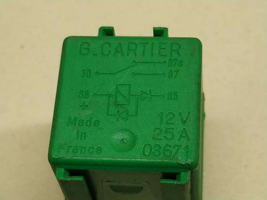 7700841004A Реле (прочие)  Renault Laguna 2 2001г. | Фото № 3  7700841004A Реле (прочие)  Renault Laguna 2 2001г. - Фото 3