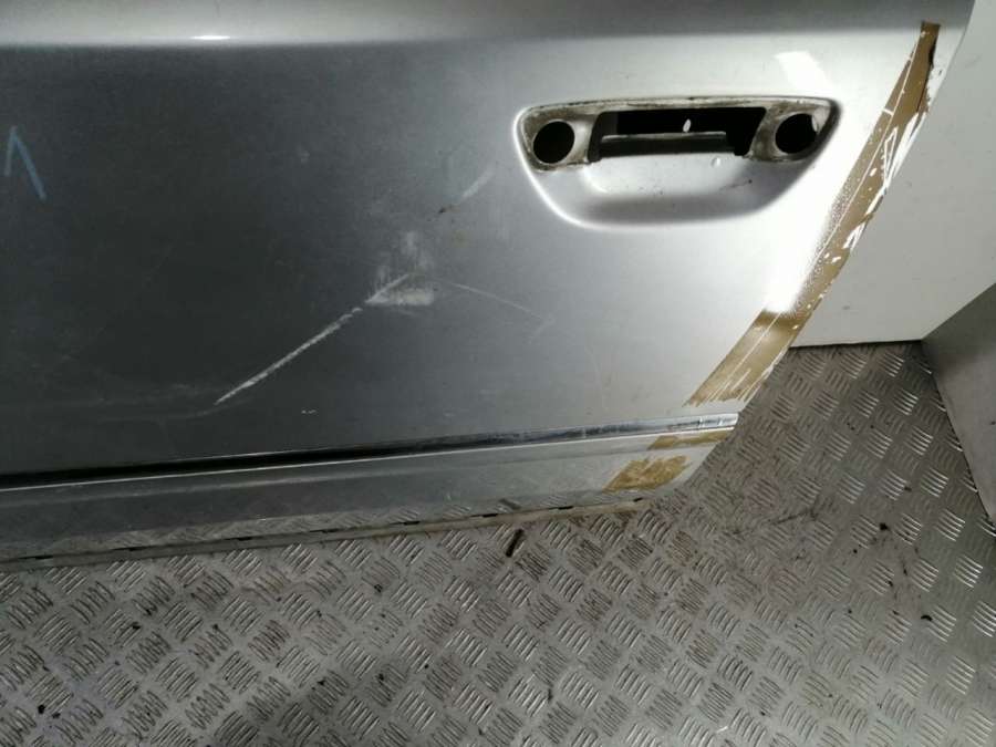 Дверь передняя левая Audi A8 D3 (S8) 2005г. | Фото № 6 Дверь передняя левая Audi A8 D3 (S8) 2005г. - Фото 6