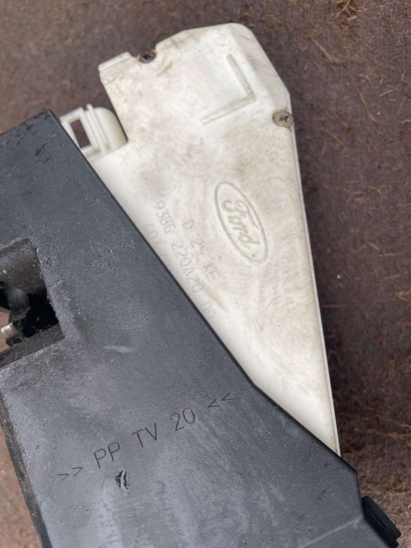 Замок двери передней правой Seat Alhambra 1 2000г. | Фото № 4 Замок двери передней правой Seat Alhambra 1 2000г. - Фото 4