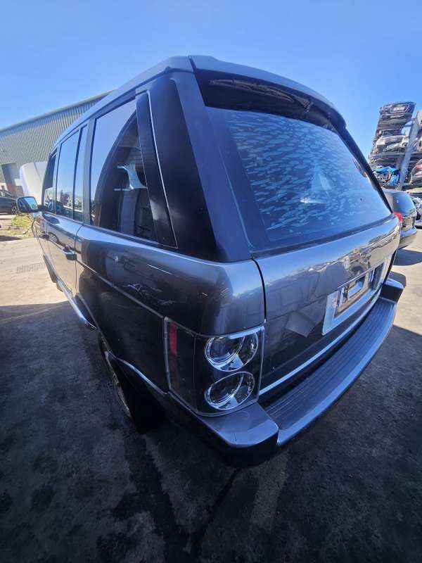 Фонарь задний правый  LAND ROVER RANGE ROVER 3 2002г. | Фото № 4   Фонарь задний правый  LAND ROVER RANGE ROVER 3 2002г. - Фото 4