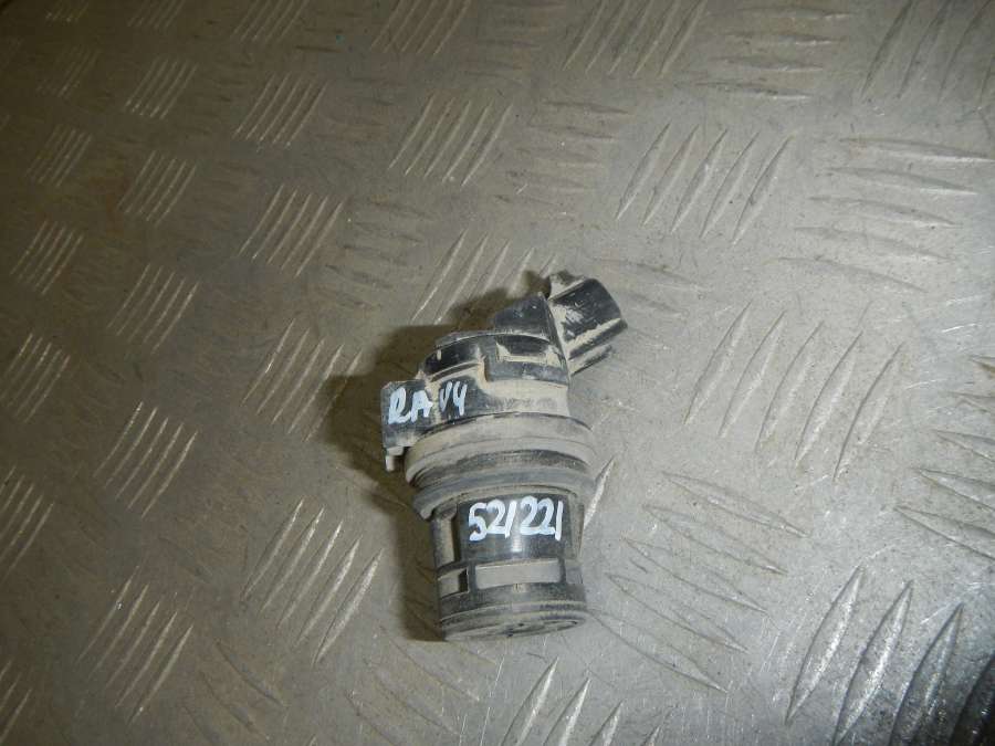 8533060160 Насос омывателя  Toyota Rav4 0000г. | Фото № 1  8533060160 Насос омывателя  Toyota Rav4 0000г. - Фото 1