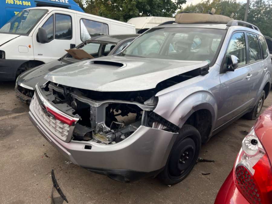 Бампер передний Subaru Forester SH 2010г. | Фото № 2 Бампер передний Subaru Forester SH 2010г. - Фото 2