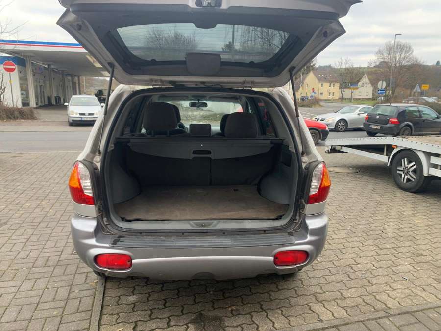 Замок двери задней левой Hyundai Santa Fe 1 (SM) (2000-2006) Внедорожник 5дв. 2002г. | Фото № 10 Замок двери задней левой Hyundai Santa Fe 1 (SM) (2000-2006) Внедорожник 5дв. 2002г. - Фото 10