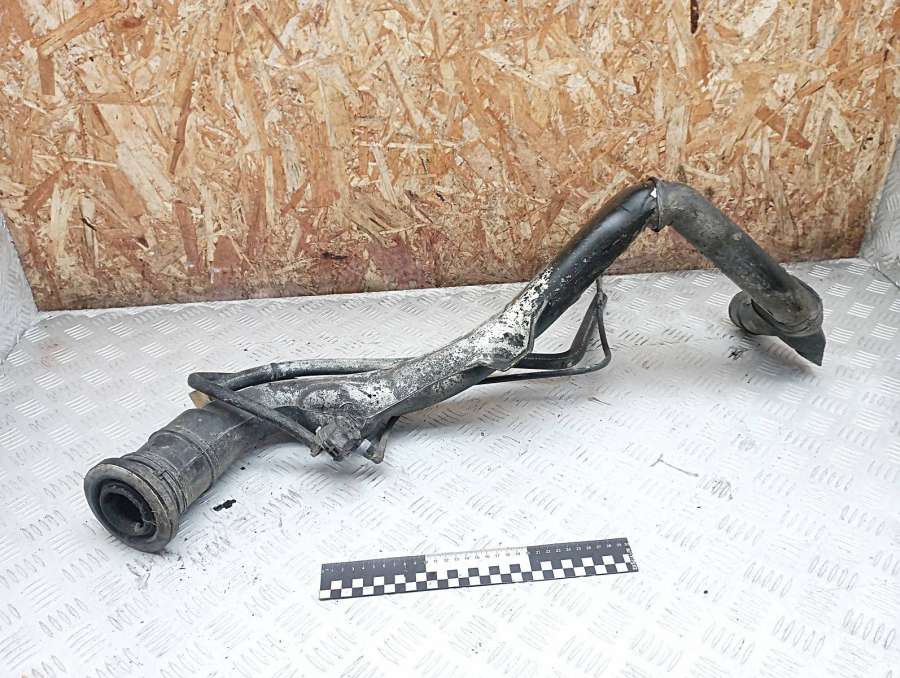 147191808014719190801474577080147457808014745790801474580080 Горловина топливного бака  Fiat Scudo 1 поколение 2003г. | Фото № 2  147191808014719190801474577080147457808014745790801474580080 Горловина топливного бака  Fiat Scudo 1 поколение 2003г. - Фото 2