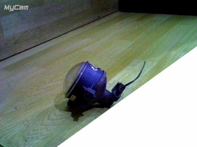 3M51-15K201-AA Фара противотуманная правая передняя Ford C-max 1 2003г. | Фото № 2 3M51-15K201-AA Фара противотуманная правая передняя Ford C-max 1 2003г. - Фото 2