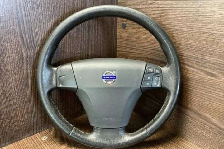 55150060 Руль  Volvo S40 2 поколение (2004-2007) 2004г. | Фото № 9  55150060 Руль  Volvo S40 2 поколение (2004-2007) 2004г. - Фото 9