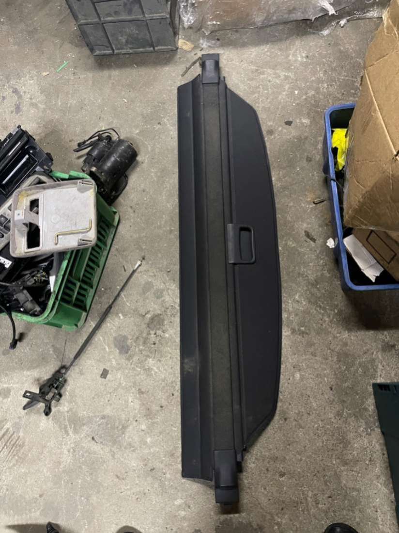 Шторка багажника Skoda Octavia A4 1999г. | Фото № 1 Шторка багажника Skoda Octavia A4 1999г. - Фото 1