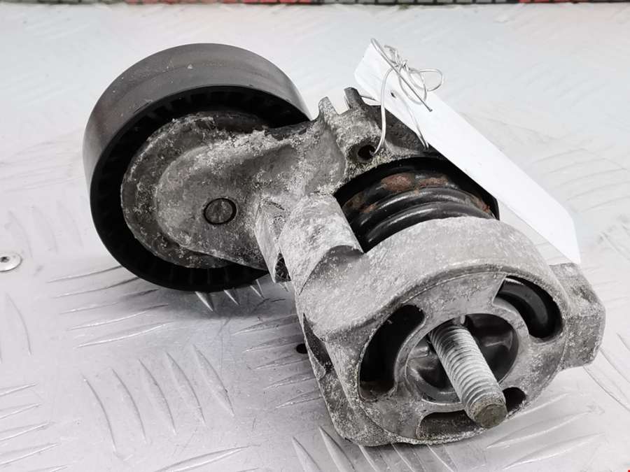 11287524267 Натяжитель ремня генератора (приводного поликлинового ремня BMW 3-Series (E46) (1998-2007) Седан 2004г. | Фото № 3 11287524267 Натяжитель ремня генератора (приводного поликлинового ремня BMW 3-Series (E46) (1998-2007) Седан 2004г. - Фото 3