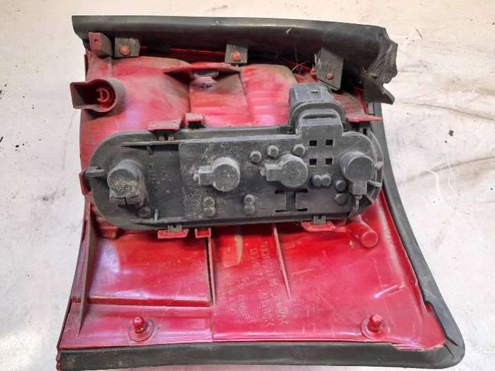 8E9945095 Фонарь задний левый  Audi A4 B6 (2000-2005) 2000г. | Фото № 8  8E9945095 Фонарь задний левый  Audi A4 B6 (2000-2005) 2000г. - Фото 8