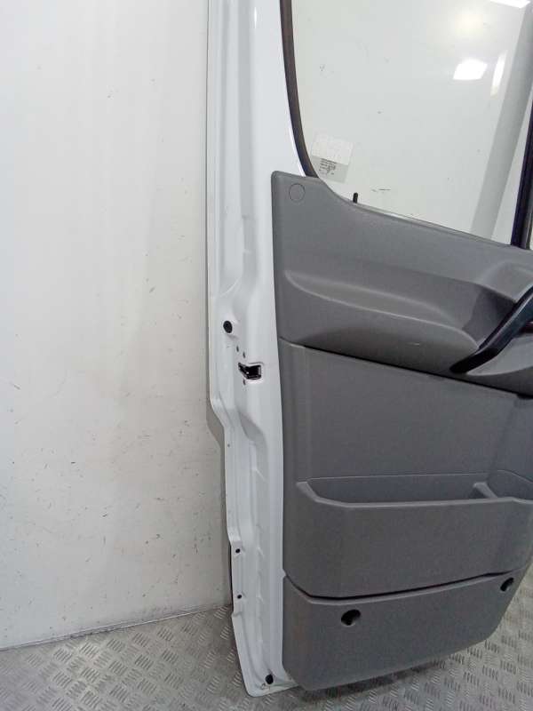 Дверь передняя левая Mercedes-Benz Sprinter 2013г. | Фото № 11 Дверь передняя левая Mercedes-Benz Sprinter 2013г. - Фото 11