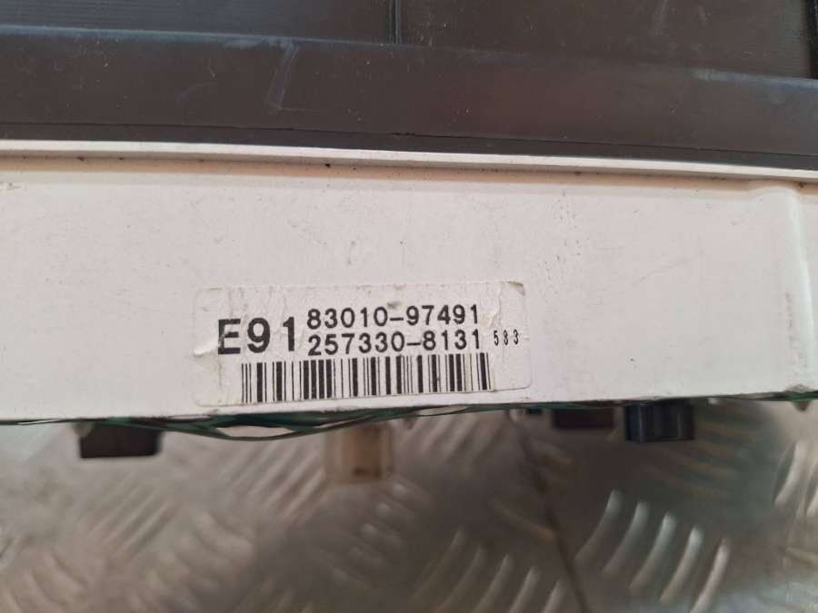 25733081318301097491 Панель приборов (щиток)  Daihatsu Sirion  2004г. | Фото № 9  25733081318301097491 Панель приборов (щиток)  Daihatsu Sirion  2004г. - Фото 9