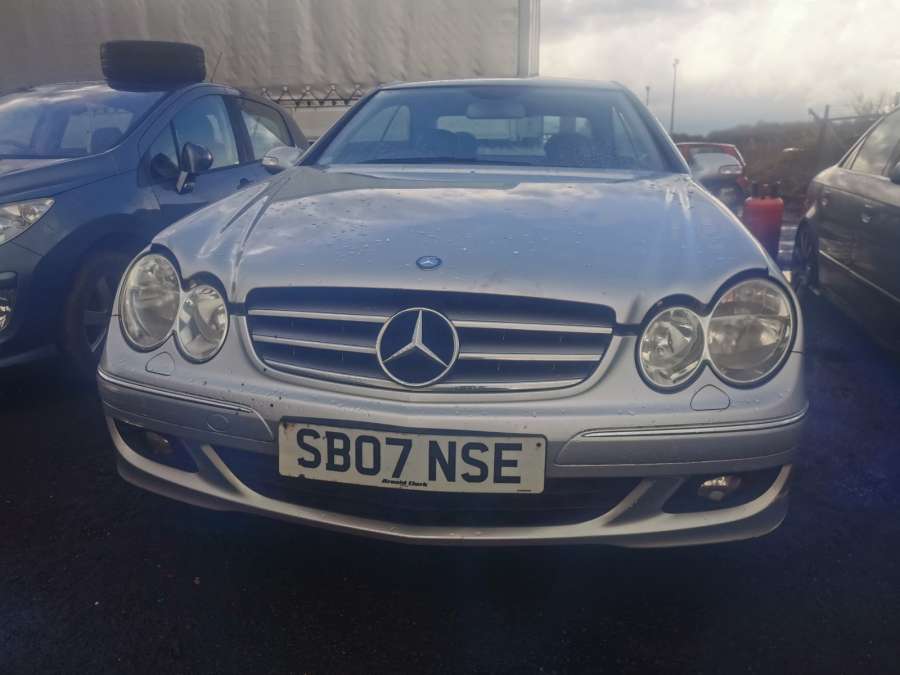 Коллектор выпускной Mercedes CLK-Class (W209) (2002-2010) Купе 2007г. | Фото № 10 Коллектор выпускной Mercedes CLK-Class (W209) (2002-2010) Купе 2007г. - Фото 10