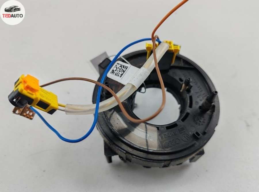 1J0959653 Шлейф подрулевой Audi A6 C5 (1997-2005) Седан 1998г. | Фото № 1 1J0959653 Шлейф подрулевой Audi A6 C5 (1997-2005) Седан 1998г. - Фото 1